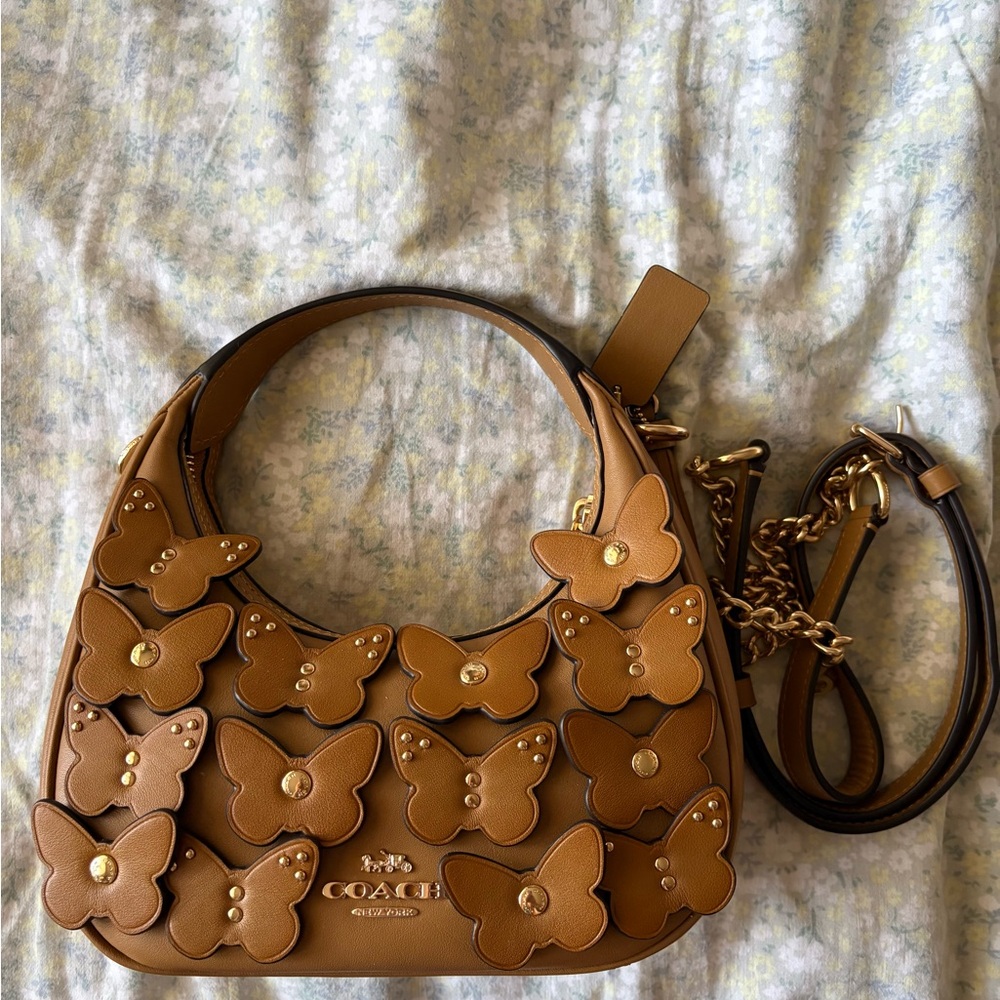 Coach Carmen Mini crossbody - Picture 3 of 3